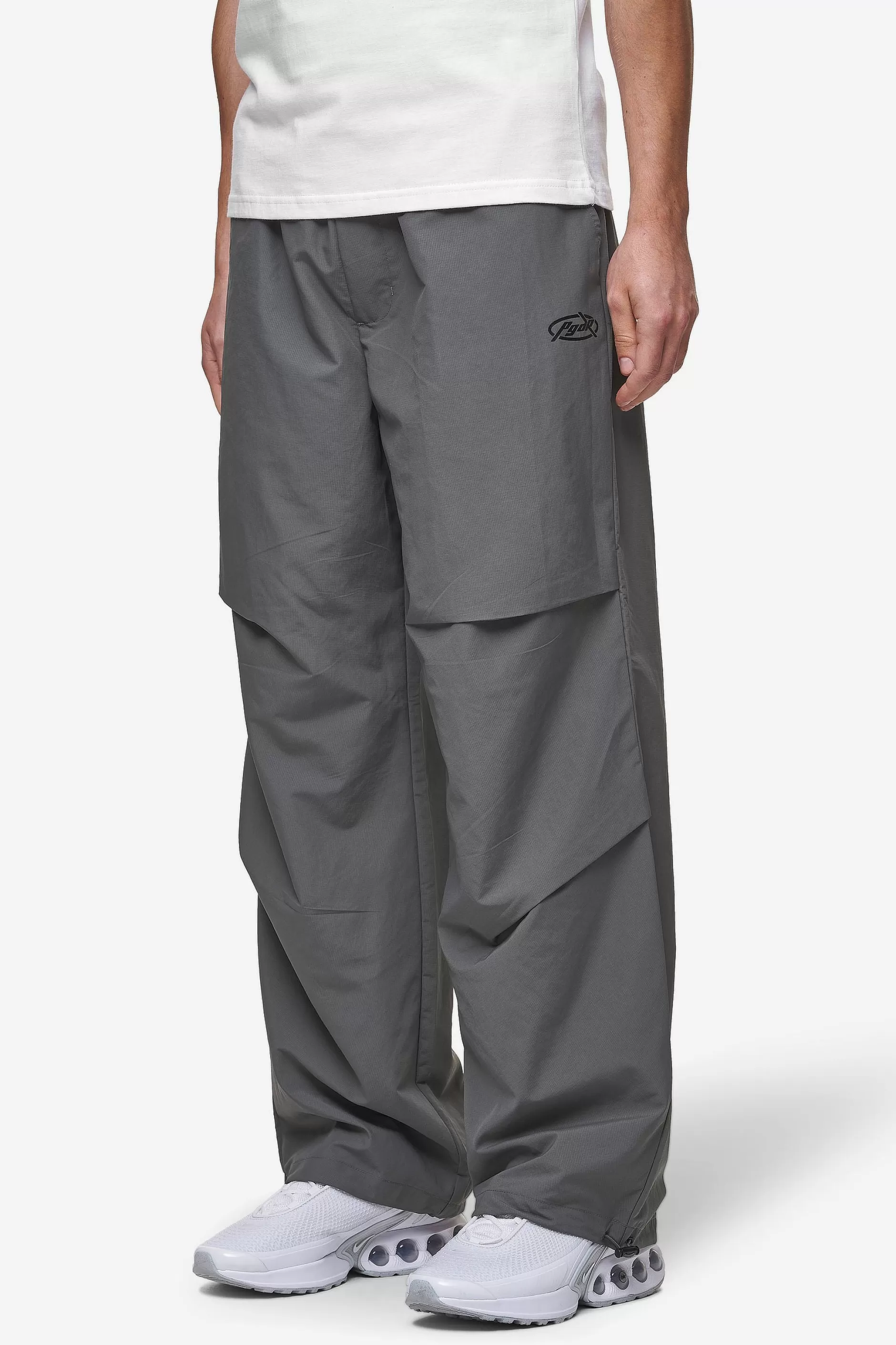 Discount Pegador Arden Parachute Pants Anthracite Black