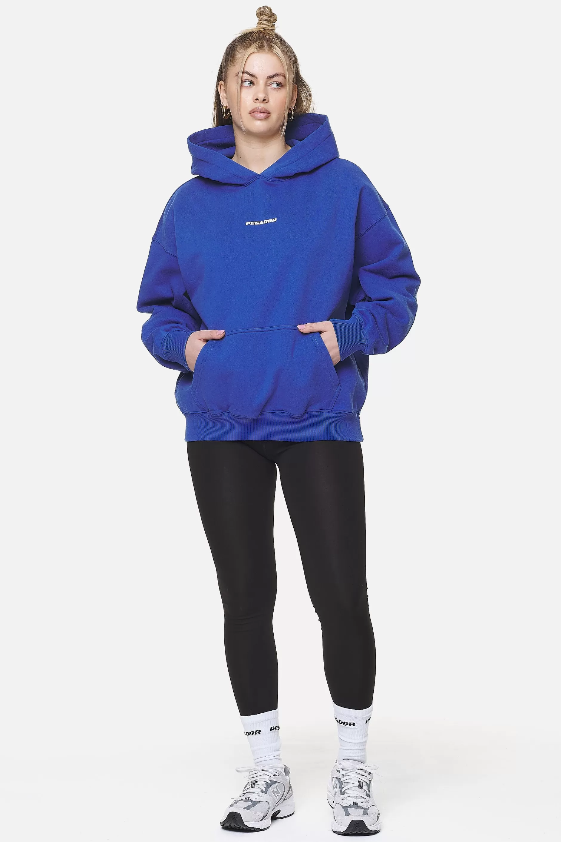 Hot Pegador Clarita Logo Oversized Hoodie Washed True Blue White Gum