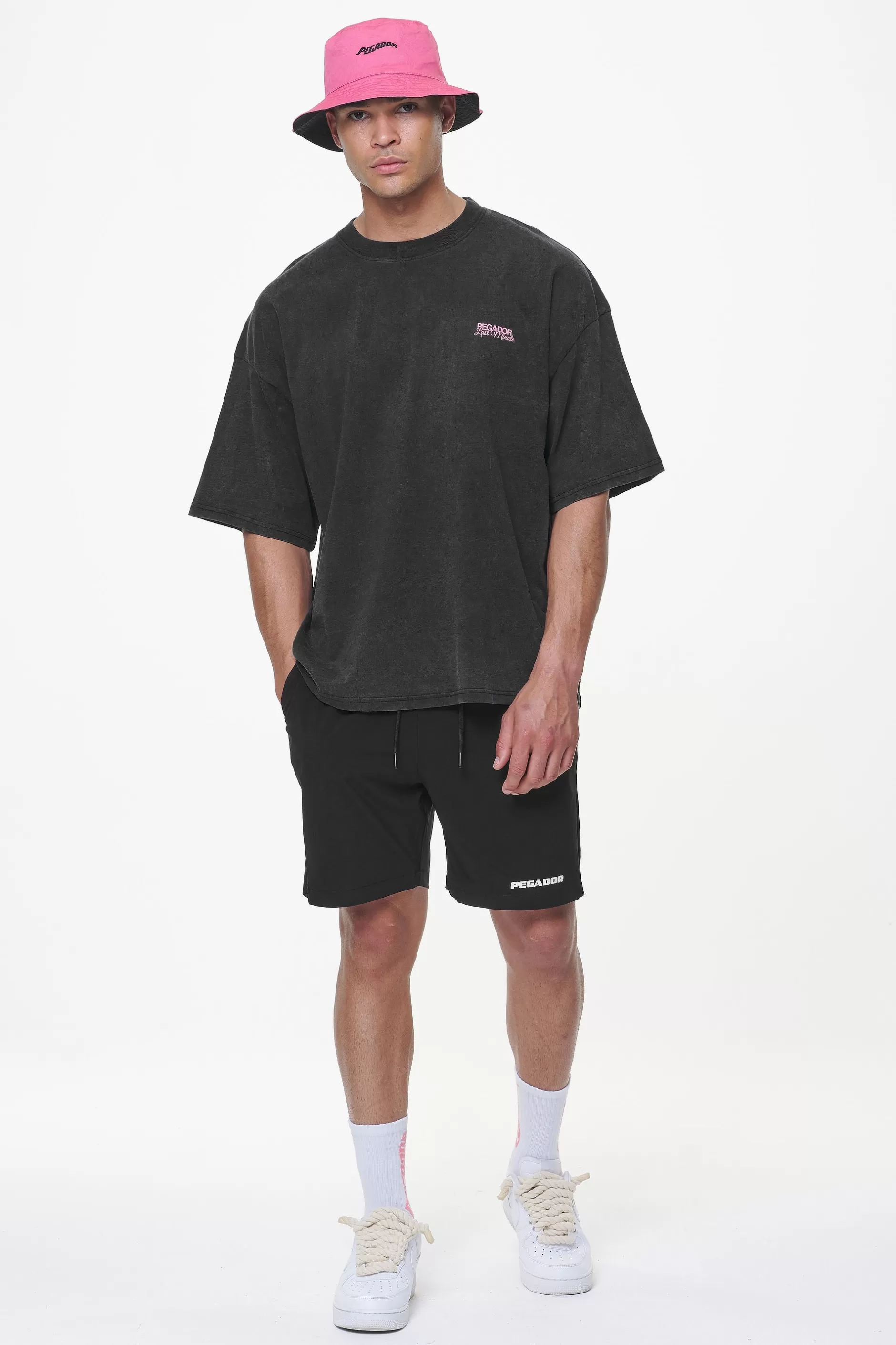 New Pegador Sorell Boxy Tee Vintage Black